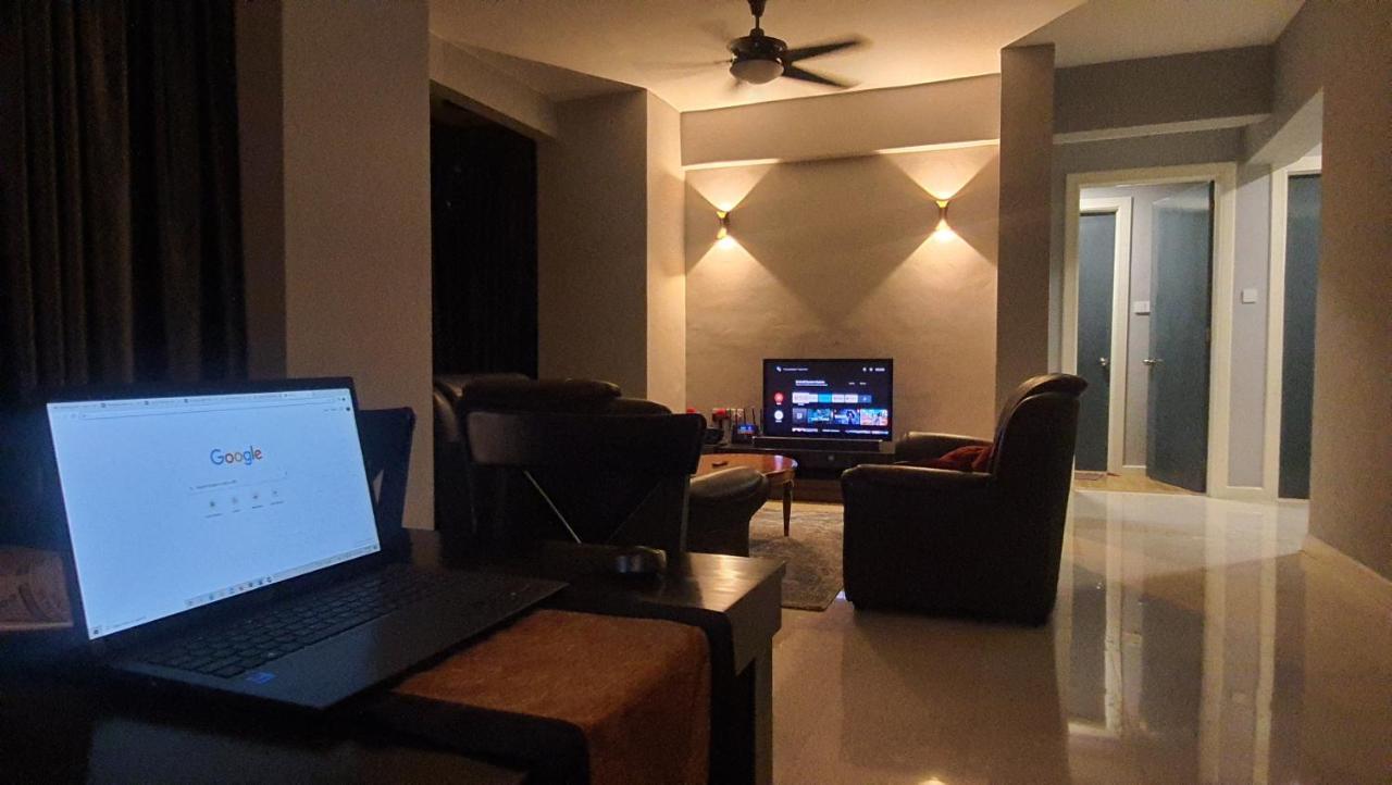Homestay Jalan Tun Razak: Central Location Near Healthcare & Cultural Hubs Kuala Lumpur Exterior photo
