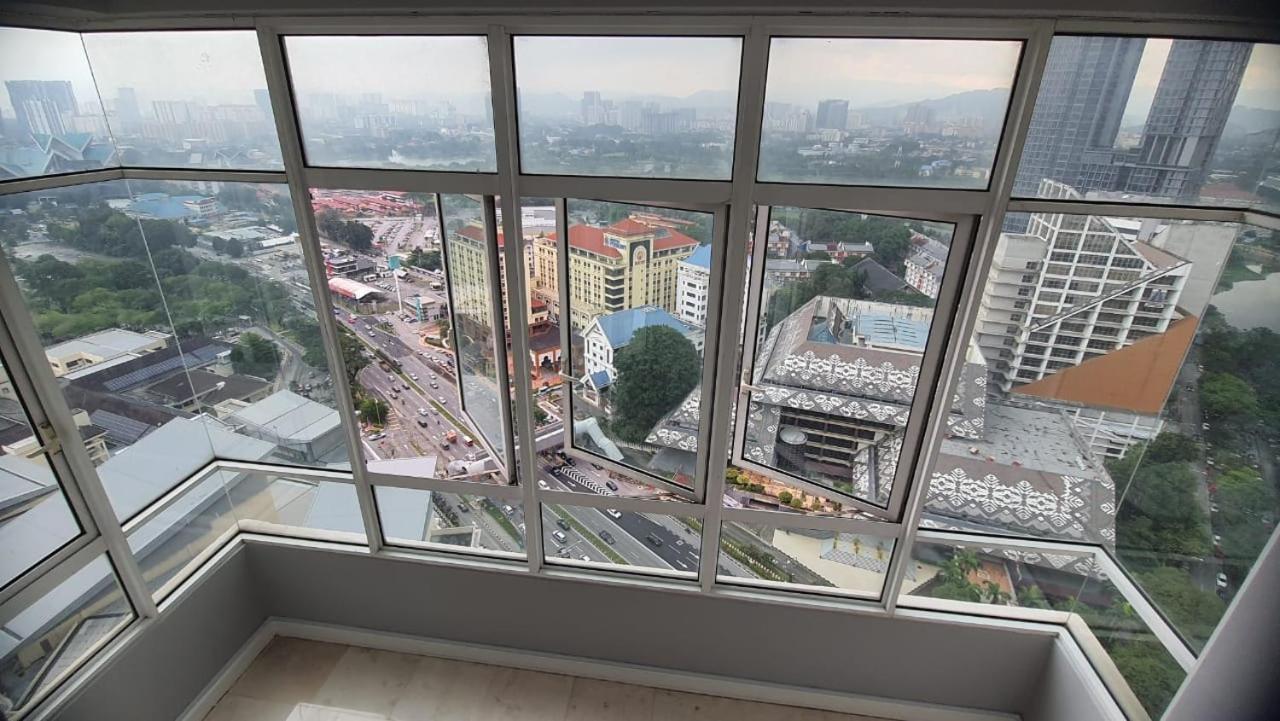 Homestay Jalan Tun Razak: Central Location Near Healthcare & Cultural Hubs Kuala Lumpur Exterior photo