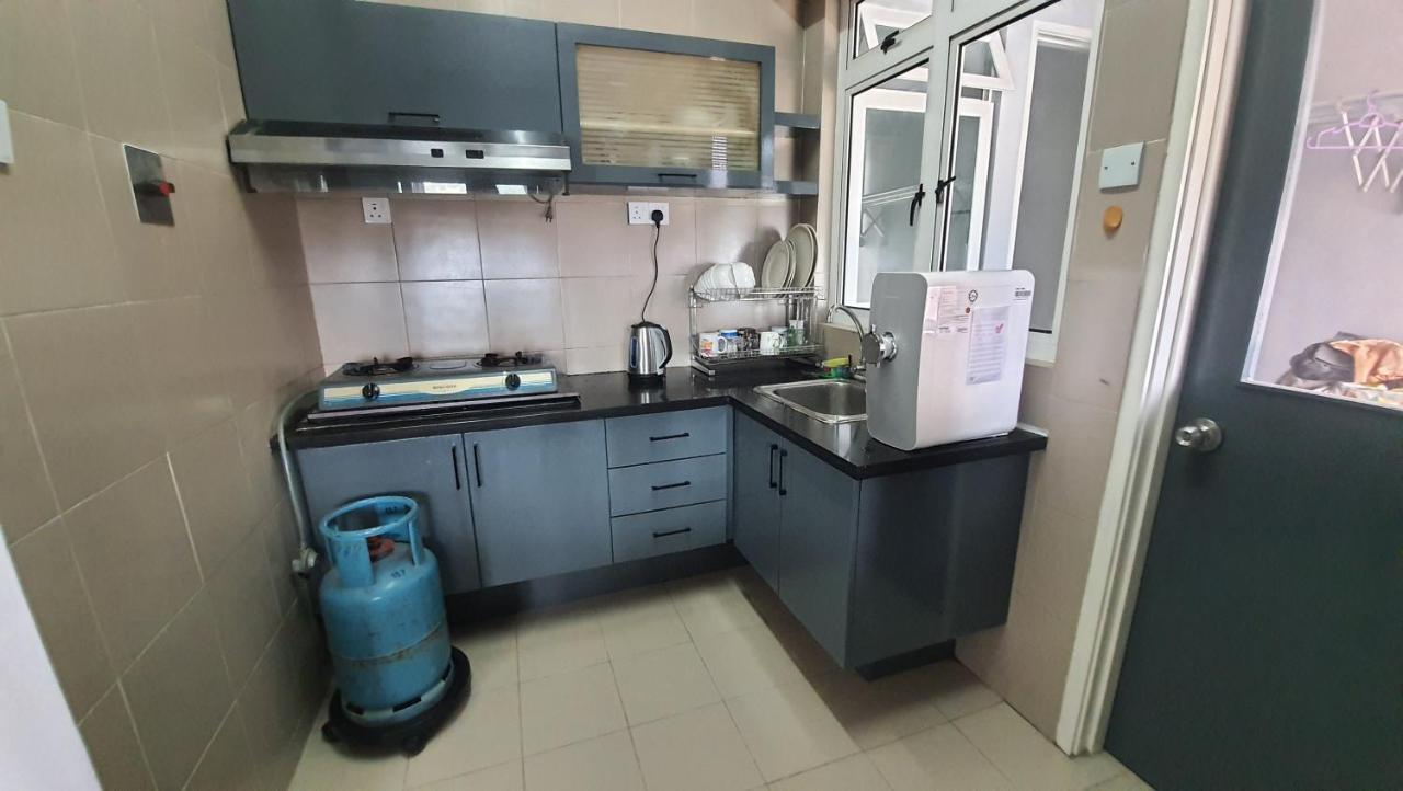 Homestay Jalan Tun Razak: Central Location Near Healthcare & Cultural Hubs Kuala Lumpur Exterior photo
