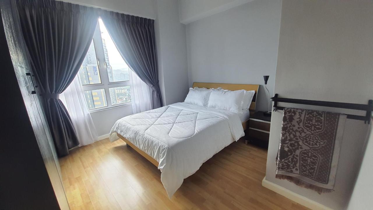 Homestay Jalan Tun Razak: Central Location Near Healthcare & Cultural Hubs Kuala Lumpur Exterior photo