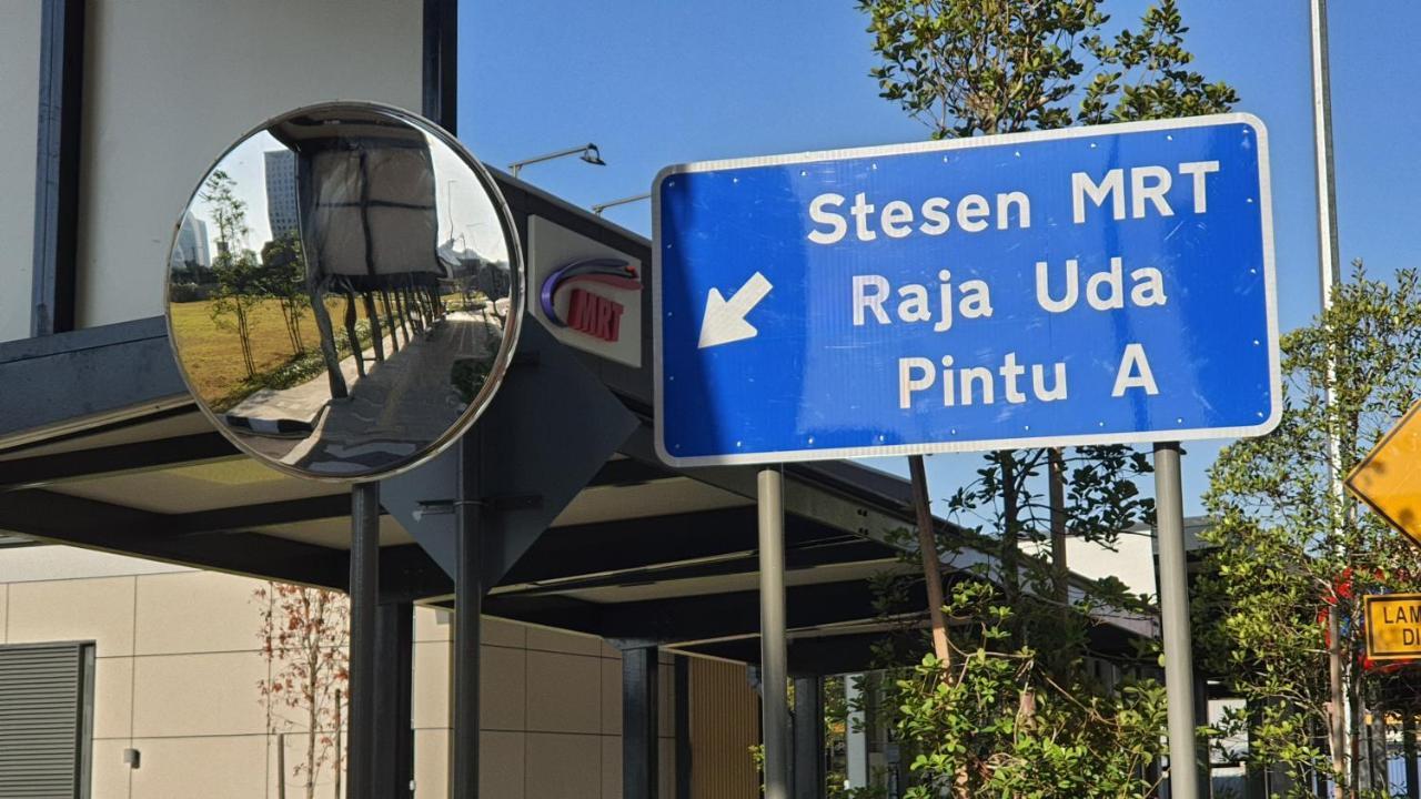 Homestay Jalan Tun Razak: Central Location Near Healthcare & Cultural Hubs Kuala Lumpur Exterior photo